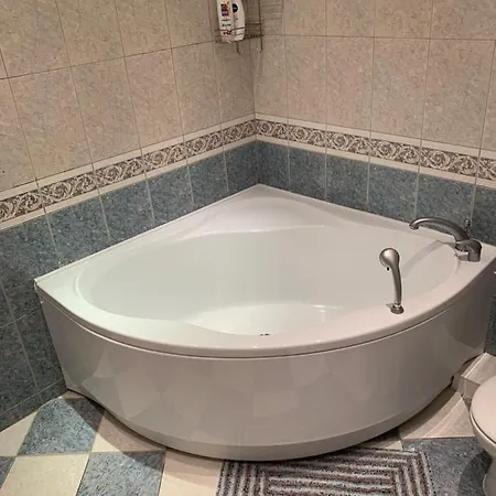 3 Bedrooms With Free Parking And River View Appartamento